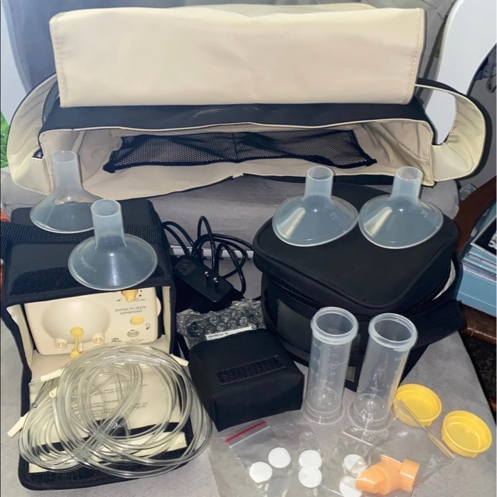 Medela Electric Breastpump with bag